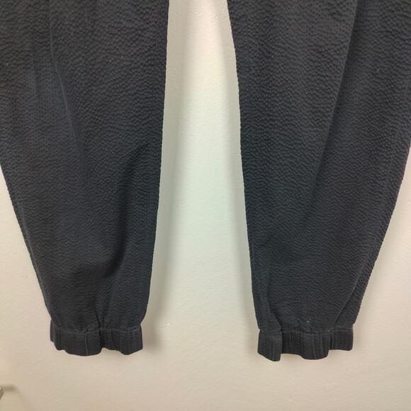 COS Tapered Pants Mens 32R Dark Black Blue Textured Pull On Elastic Waist Preppy - Picture 3 of 8